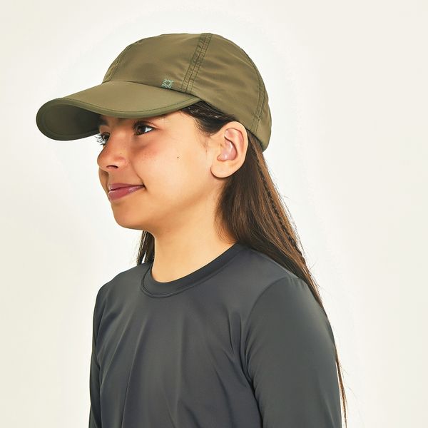 Boné Teens Colors com Proteção Solar Verde Militar