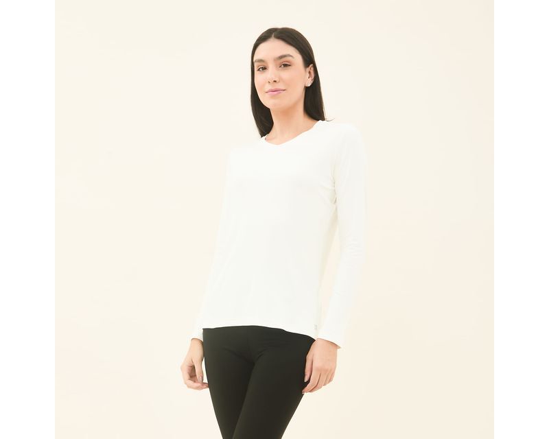 UVLINE_22_OUT_04800010_CTCAMISETASPORTFITMLFEM_44413.jpg