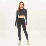 pose